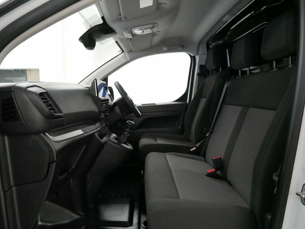 Peugeot Expert 2.0 Bluehdi 1200 Professional Standard Combi Van E #21
