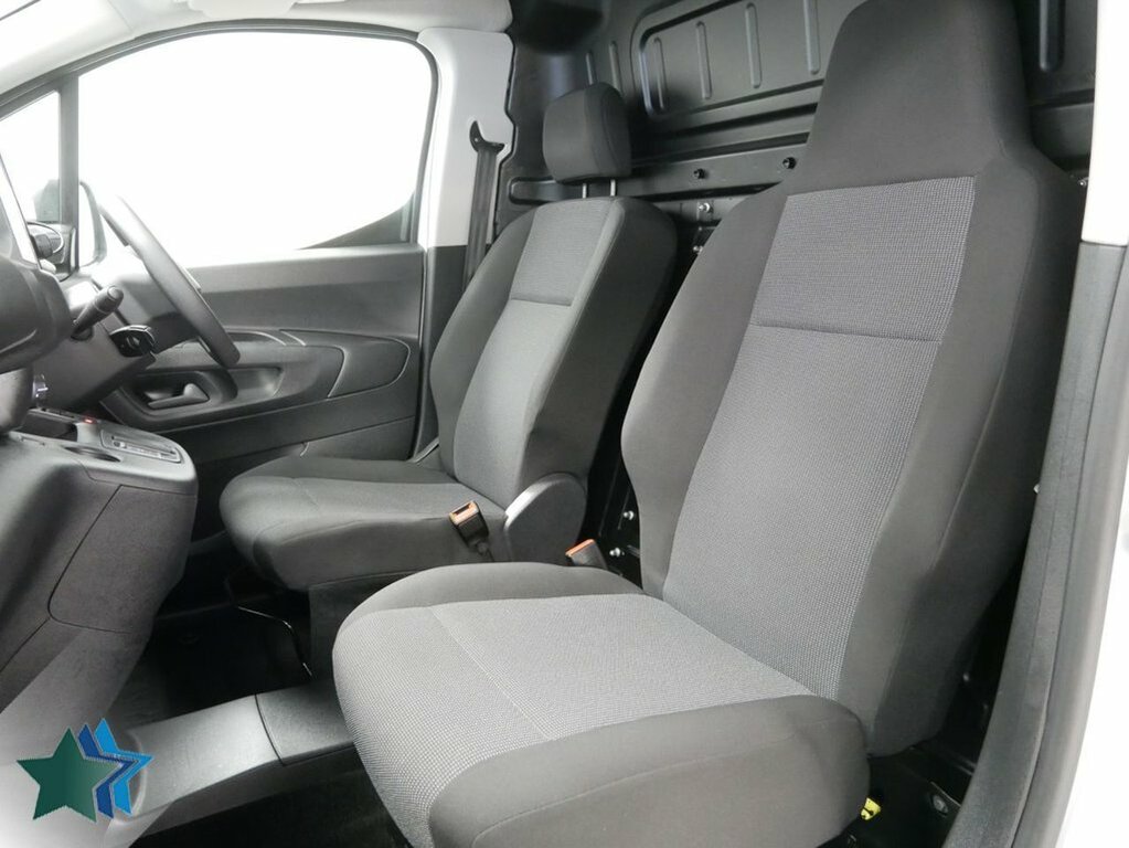 Peugeot E-Partner Mpv White #4