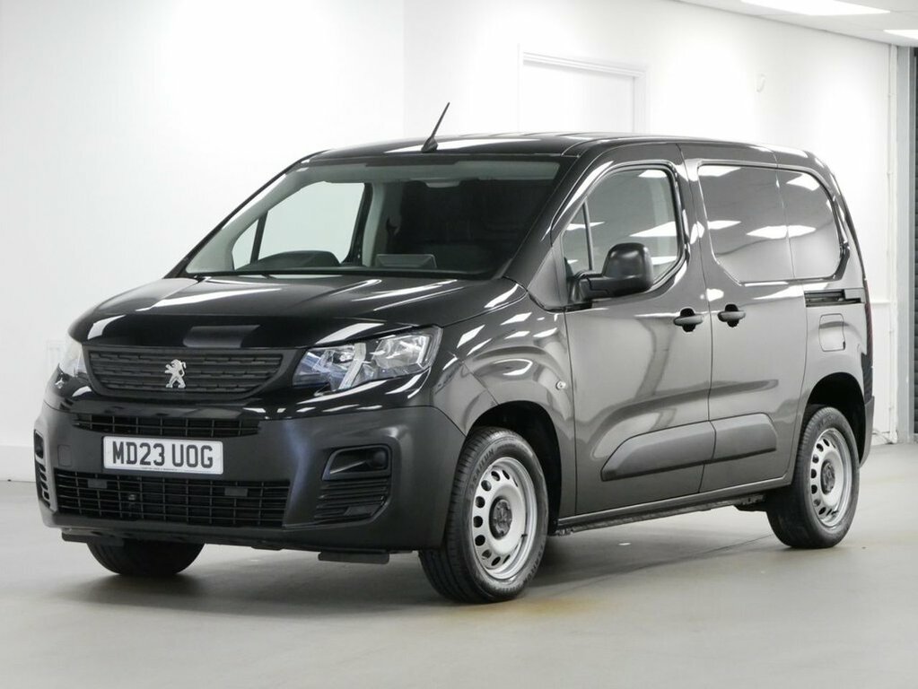 Peugeot Partner 1.5L Bluehdi 1000 Professional Premium Standard Black