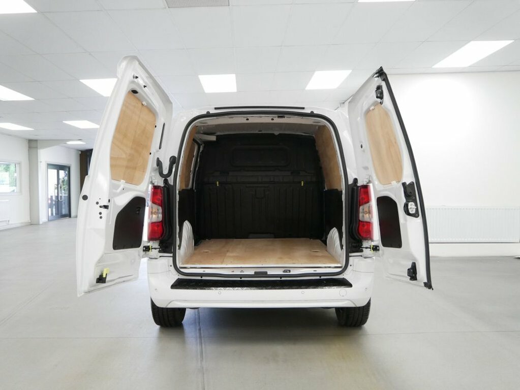 Vauxhall Combo 1.5 Turbo D 2300 Pro L1 H1 Euro 6 100 Bhp 42,886 Black #12
