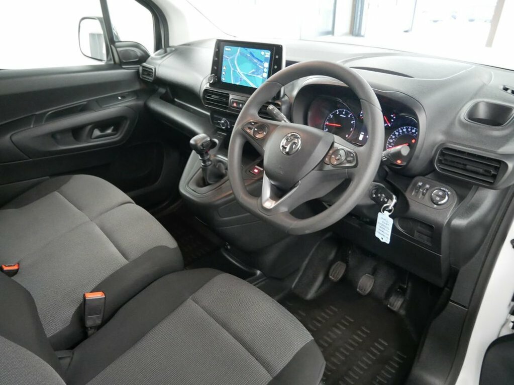 Vauxhall Combo 1.5 Turbo D 2300 Pro L1 H1 Euro 6 100 Bhp 42,886 Black #13