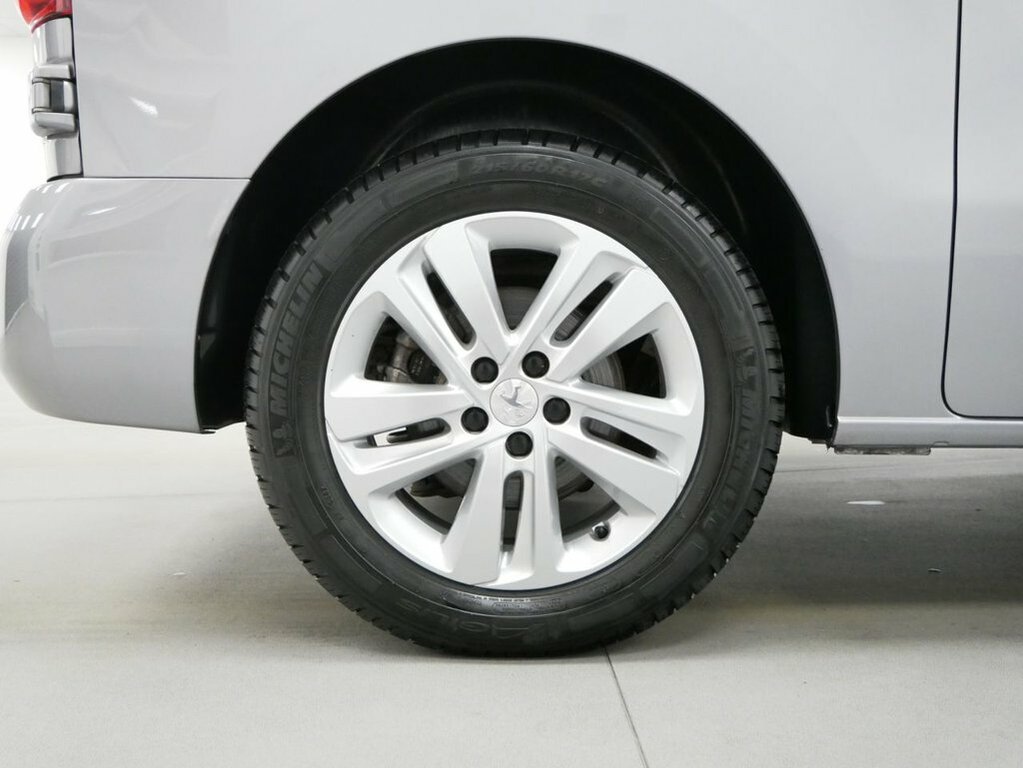 Peugeot E-Expert 1000 100Kw 75Kwh Professional Grey #24