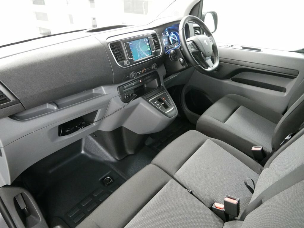 Peugeot E-Expert 1000 100Kw 75Kwh Professional Grey #22