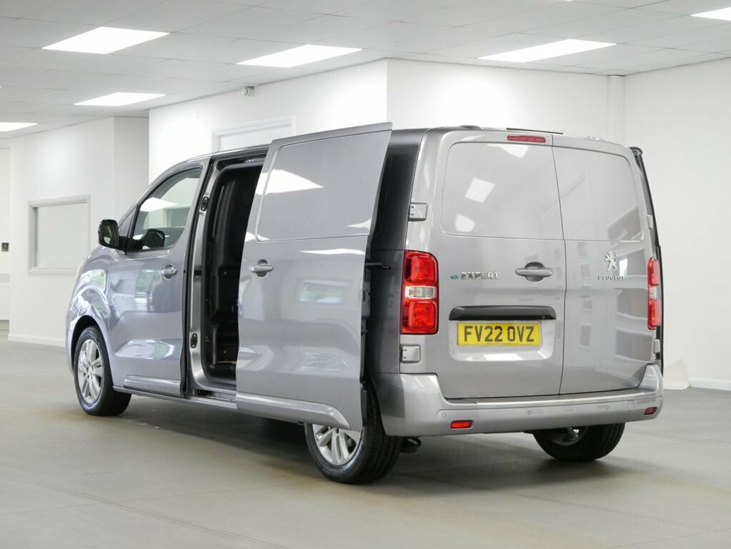 Peugeot E-Expert 1000 100Kw 75Kwh Professional Grey #26