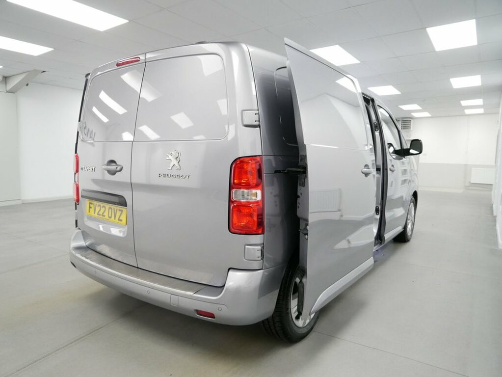 Peugeot E-Expert 1000 100Kw 75Kwh Professional Grey #27