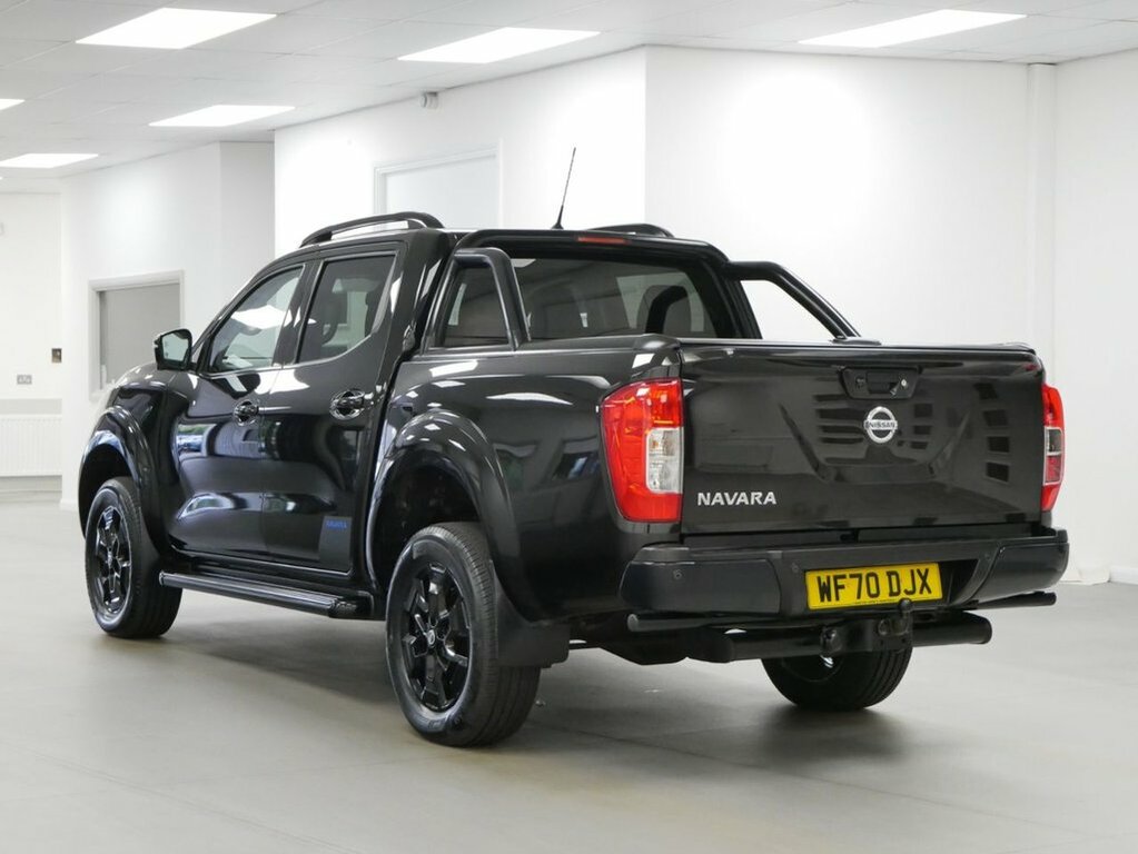 Nissan Navara 2.3L Tekna Grey #10