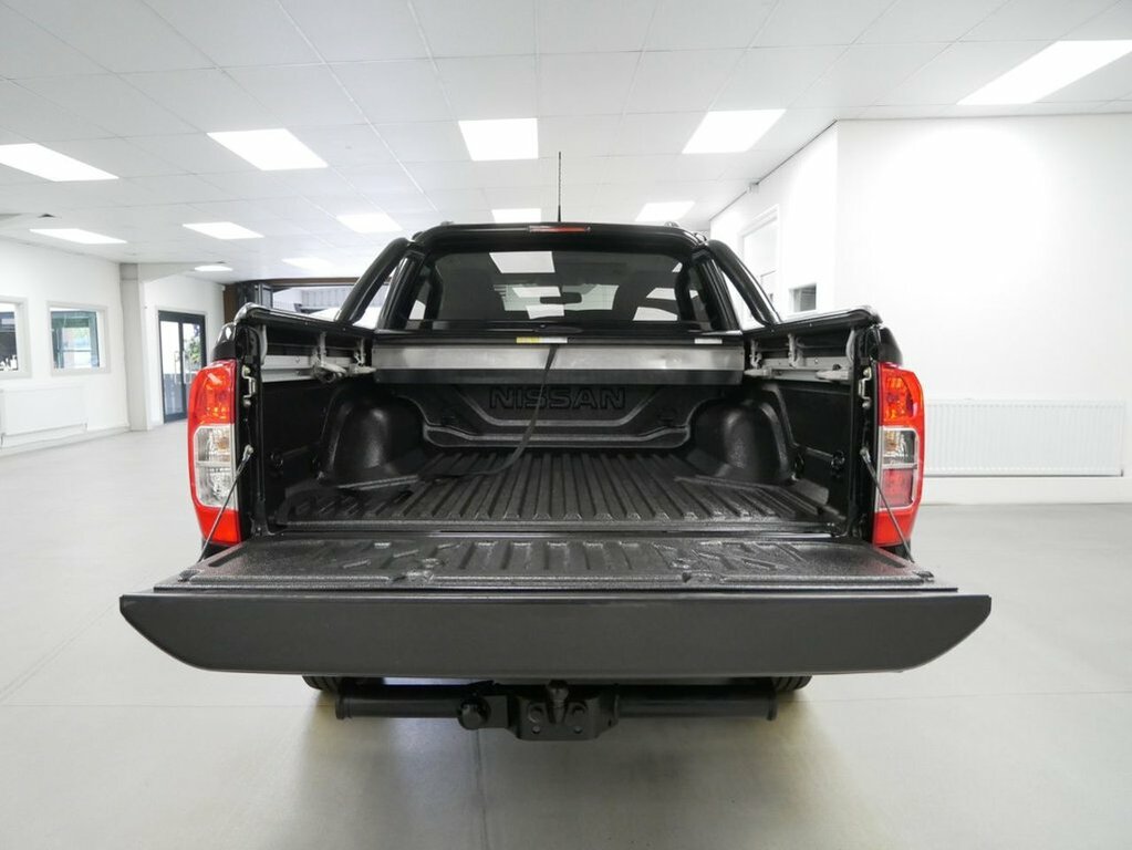 Nissan Navara 2.3L Tekna Grey #13