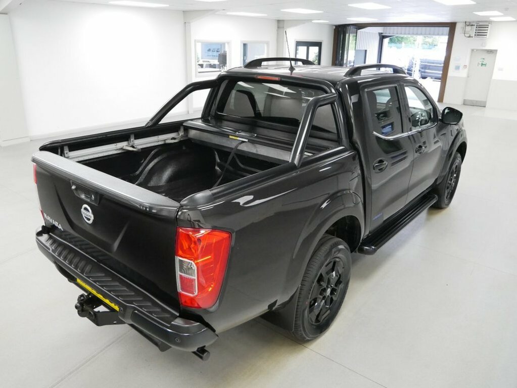 Nissan Navara 2.3L Tekna Grey #30