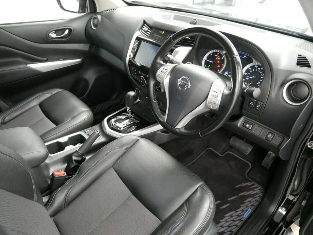 Nissan Navara 2.3L Tekna Grey #14