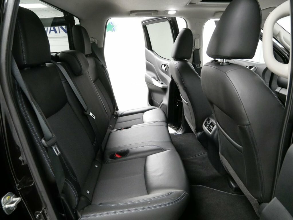 Nissan Navara 2.3L Tekna Grey #33