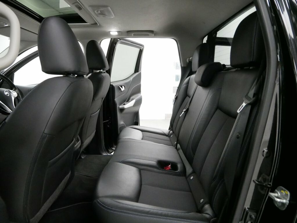 Nissan Navara 2.3L Tekna Grey #35