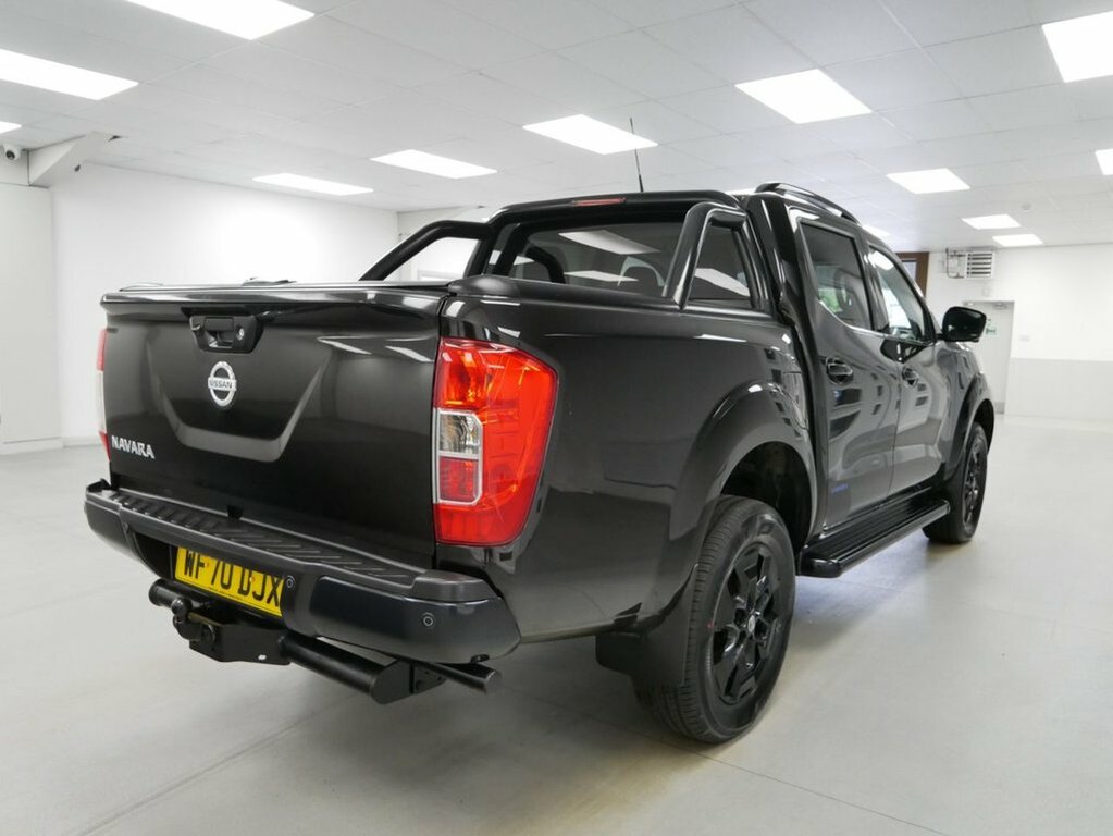 Nissan Navara 2.3L Tekna Grey #12