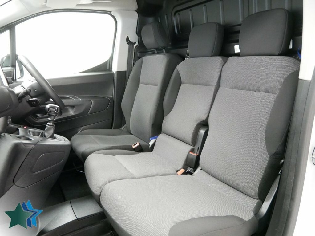 Toyota Proace City 1.5L Bluehdi Icon Short Panel Van Manua White #3