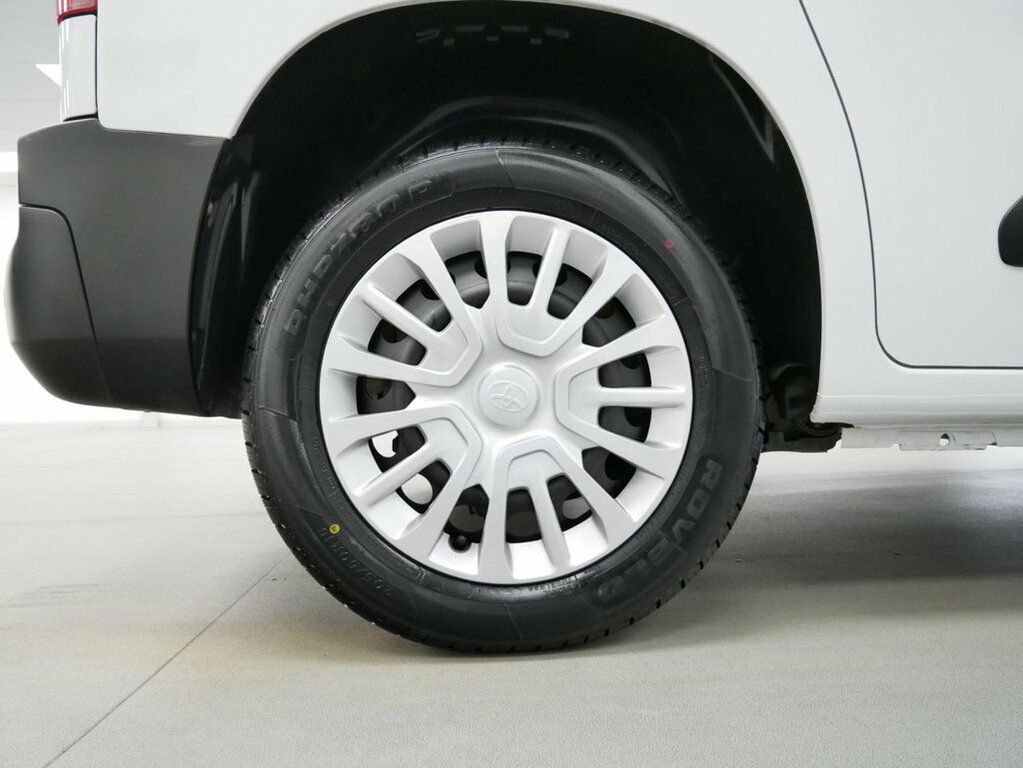 Toyota Proace City Active White #27