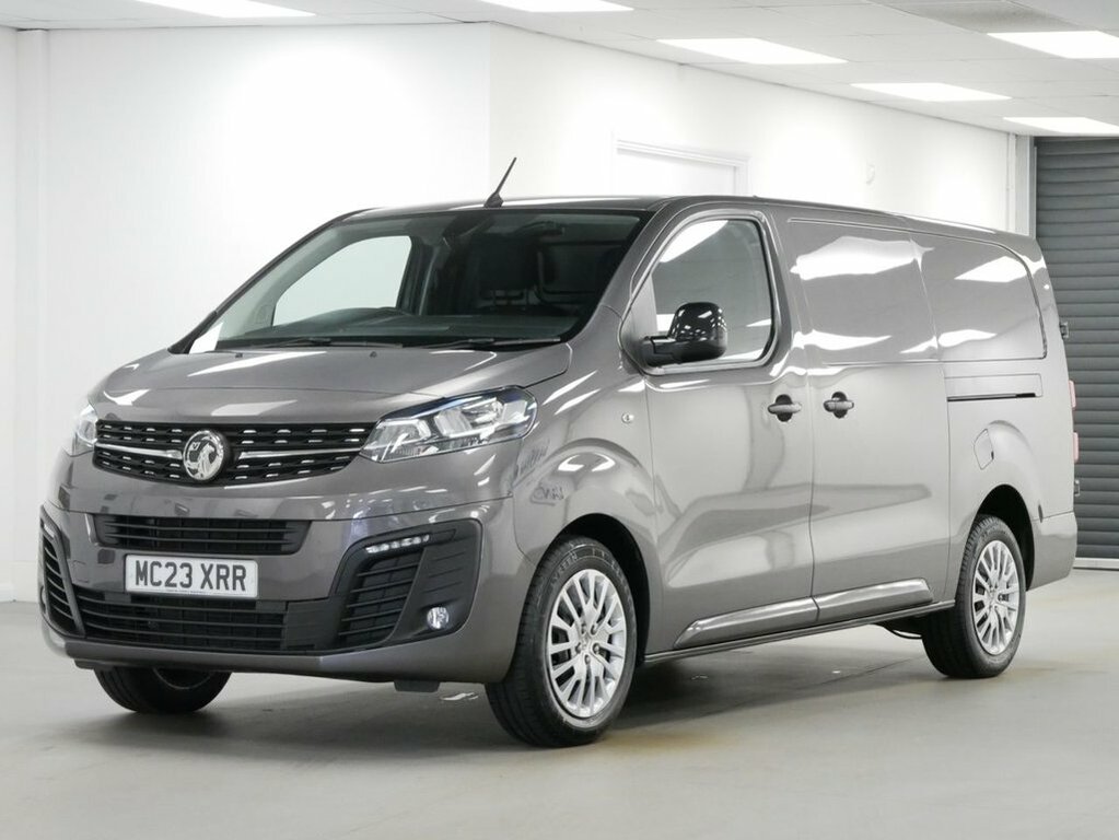 Vauxhall Vivaro 2L 2.0 Turbo D 3100 Pro Panel Van 6Dr Manua Grey