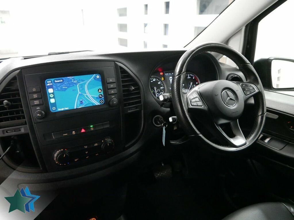 Mercedes-Benz Vito 2L 2.0 119 Cdi Premium Crew Van Double Cab Die Black #2