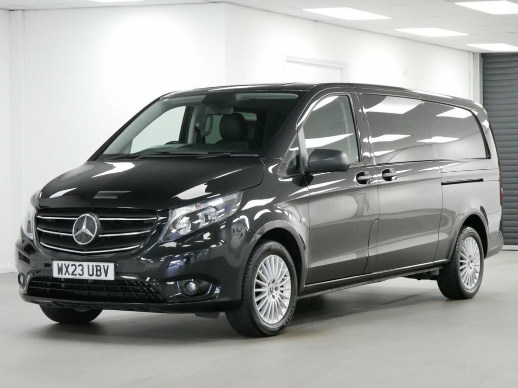 Mercedes-Benz Vito 2L 2.0 119 Cdi Premium Crew Van Double Cab Die Black
