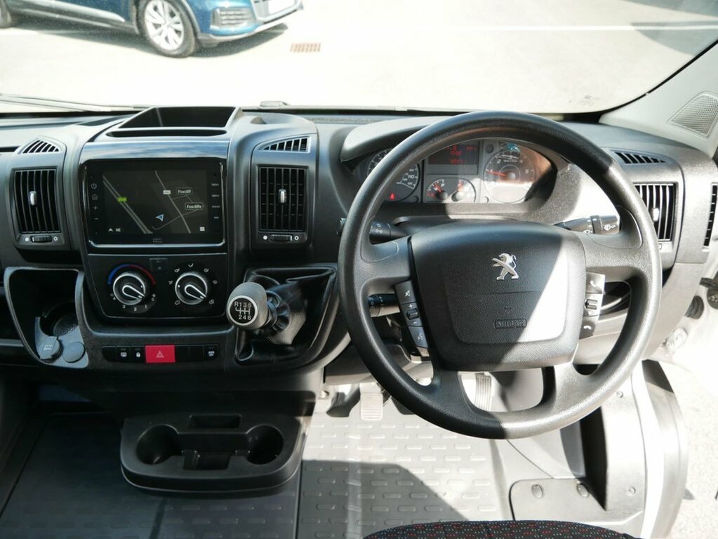 Peugeot Boxer 2.2 Bluehdi 335 L2h2 Professional Premium Plus Pv White #13
