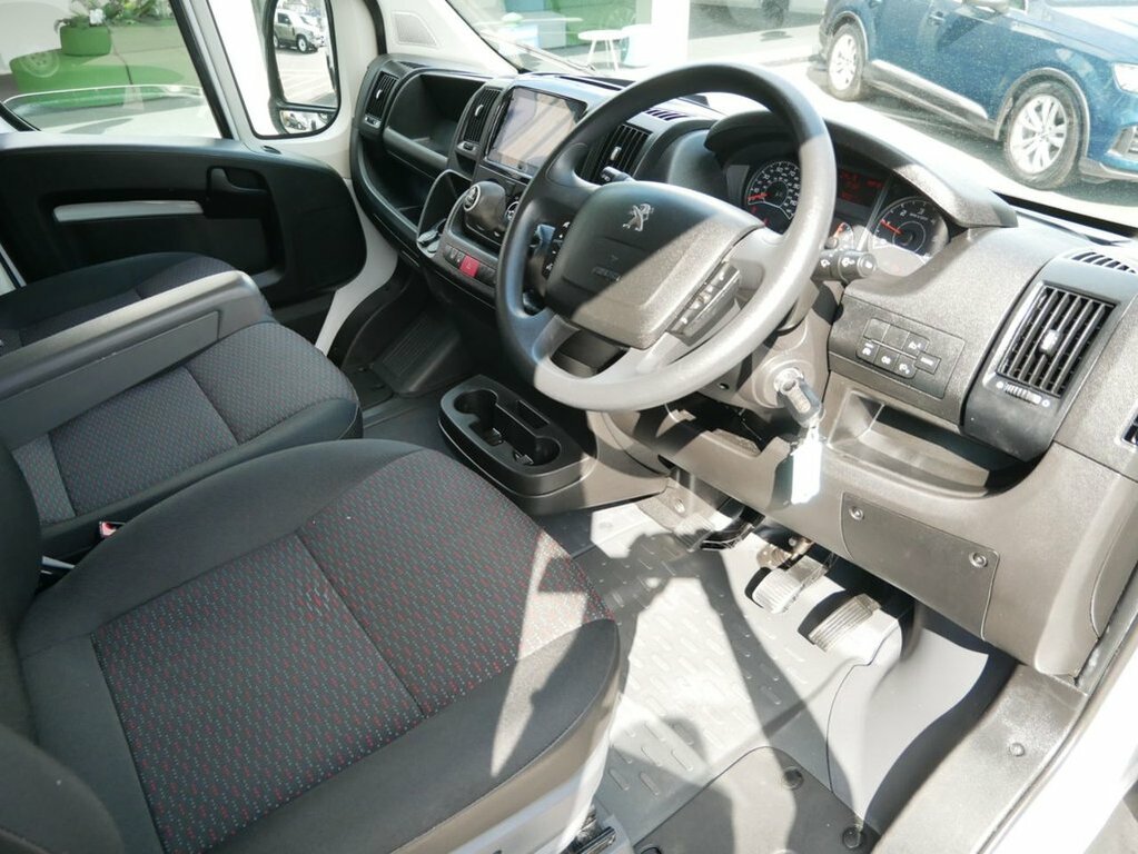 Peugeot Boxer 2.2 Bluehdi 335 L2h2 Professional Premium Plus Pv White #12