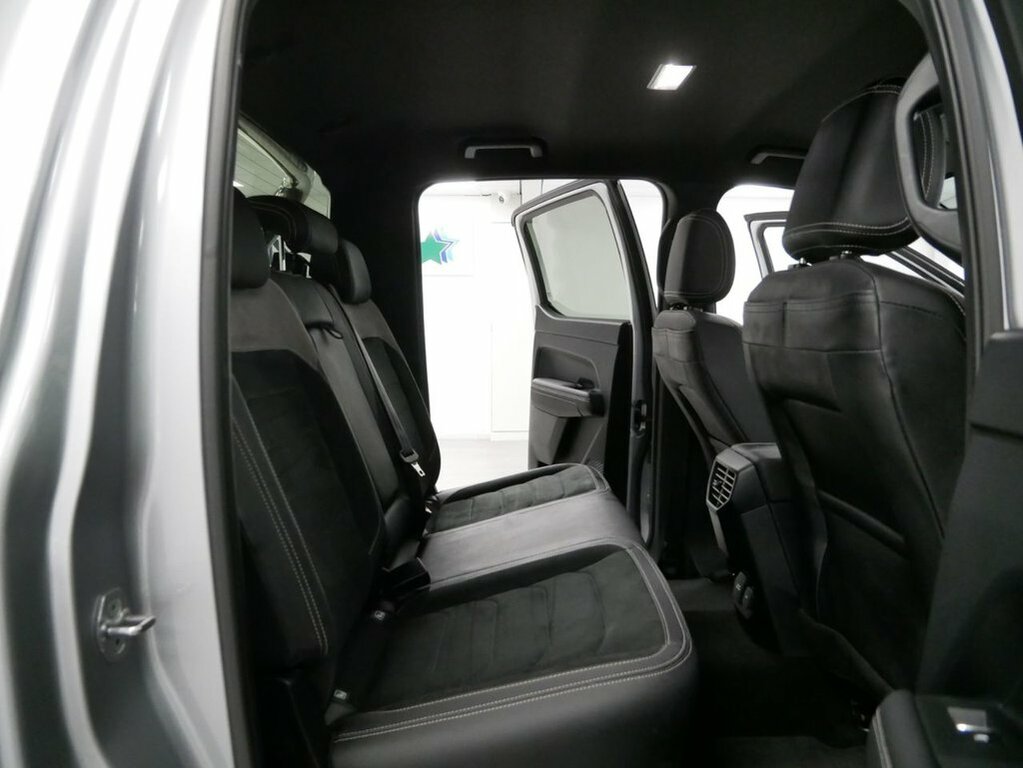 Volkswagen Amarok Dcab Pick Up Style 3.0 V6 Tdi 240 4Motion Blue #34