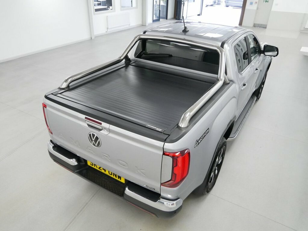 Volkswagen Amarok 2L 2.0 Tdi Style Pickup Double Cab Silver #2