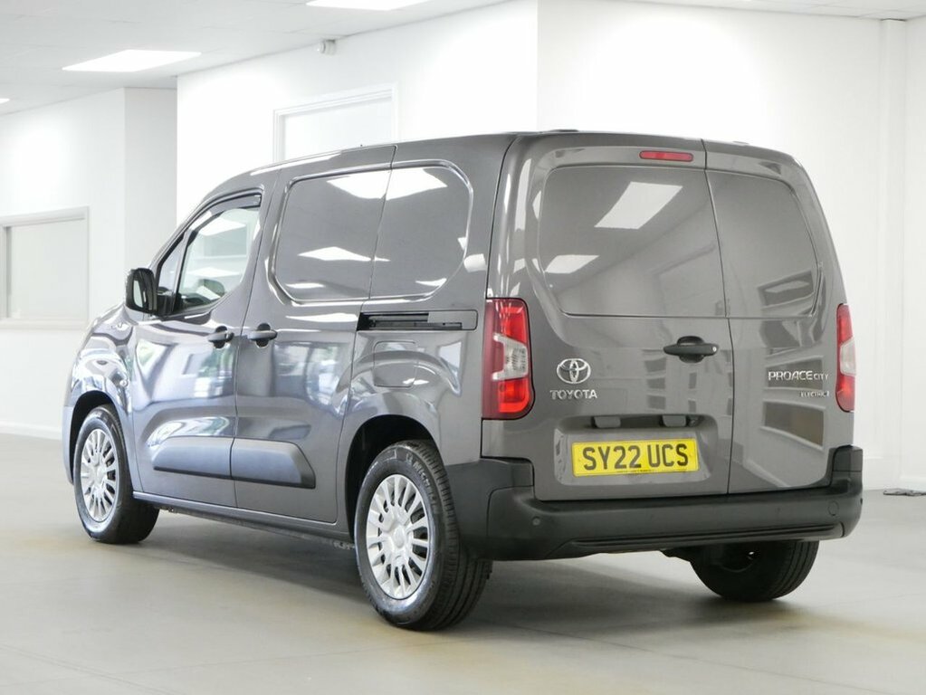 Toyota Proace City 1.5D 100 Active Van 6 Speed White #9