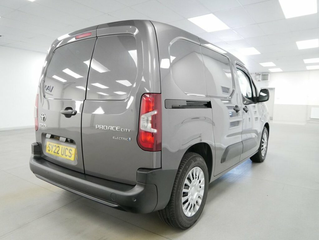 Toyota Proace City 1.5D 100 Active Van 6 Speed White #11