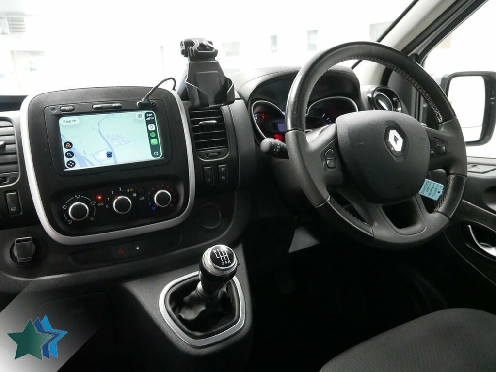 Renault Trafic 2L 2.0 Dci Energy 28 Sport Nav Panel Van Diese White #2