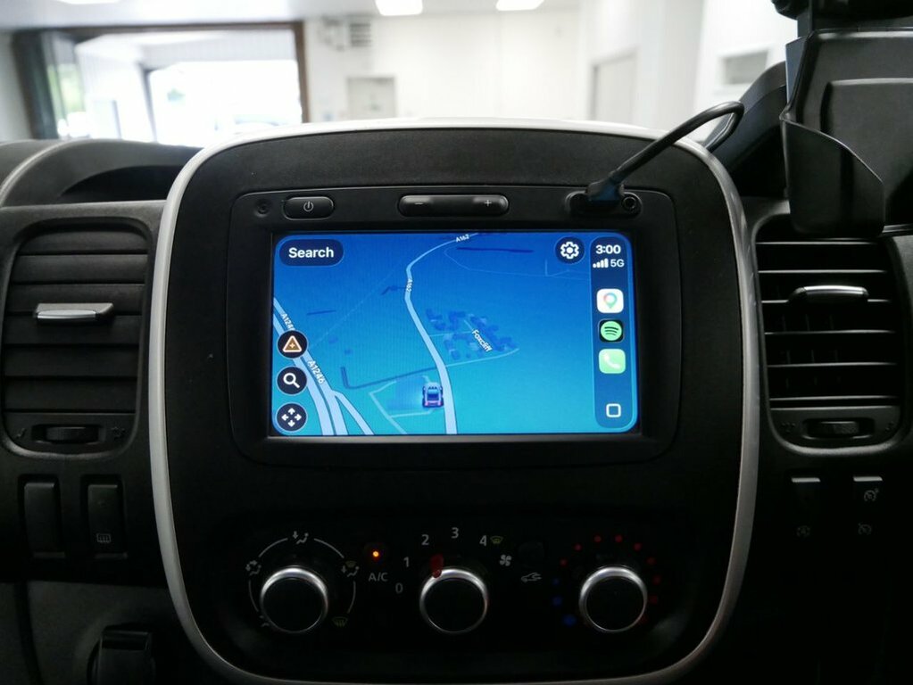 Renault Trafic Dci Energy 30 Business L2 H1 Euro 6 120Ps Ac 2021 White #15