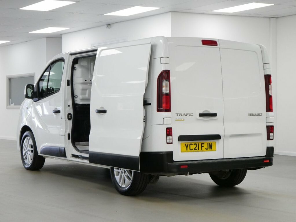 Renault Trafic Dci Energy 30 Business L2 H1 Euro 6 120Ps Ac 2021 White #21