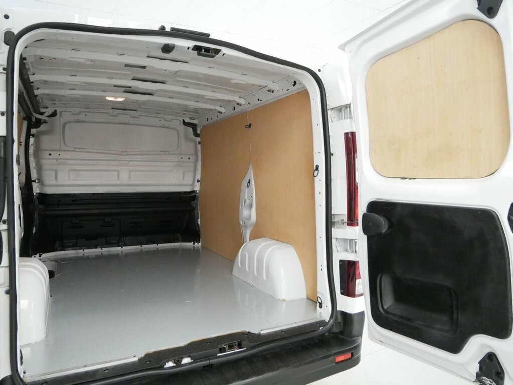 Renault Trafic Dci Energy 30 Business L2 H1 Euro 6 120Ps Ac 2021 White #25