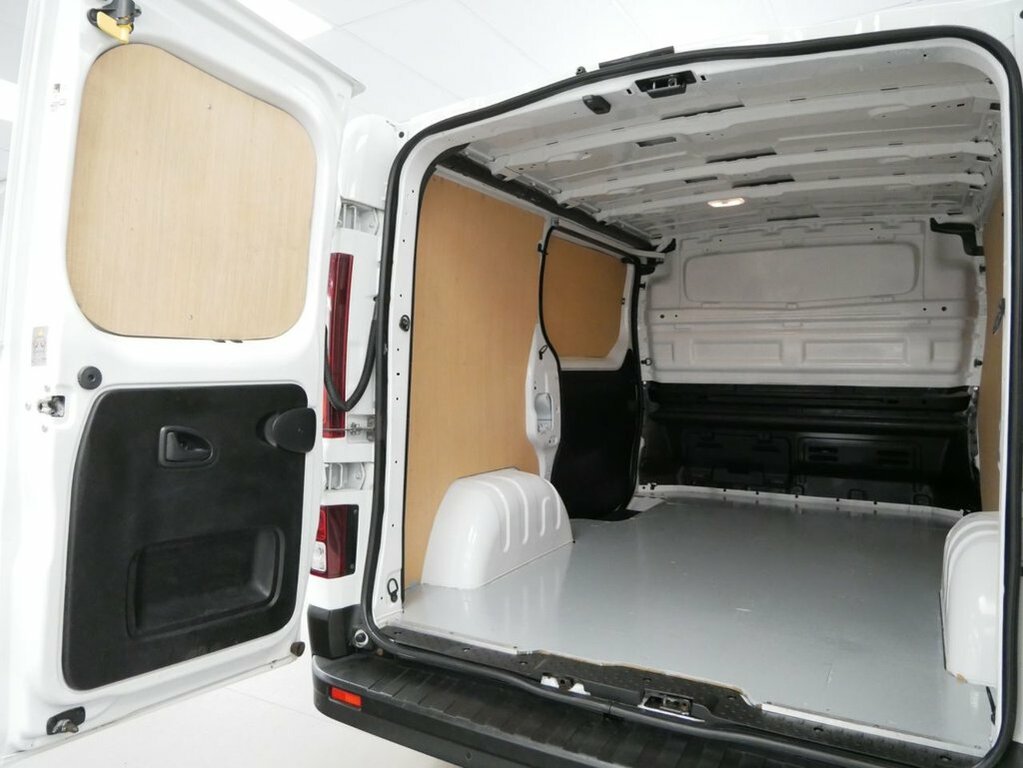 Renault Trafic Dci Energy 30 Business L2 H1 Euro 6 120Ps Ac 2021 White #24