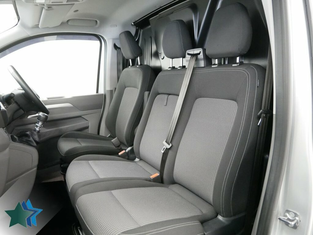 Volkswagen Transporter 2L 2.0 Tdi T28 Commerce Pro Panel Van M Grey #2