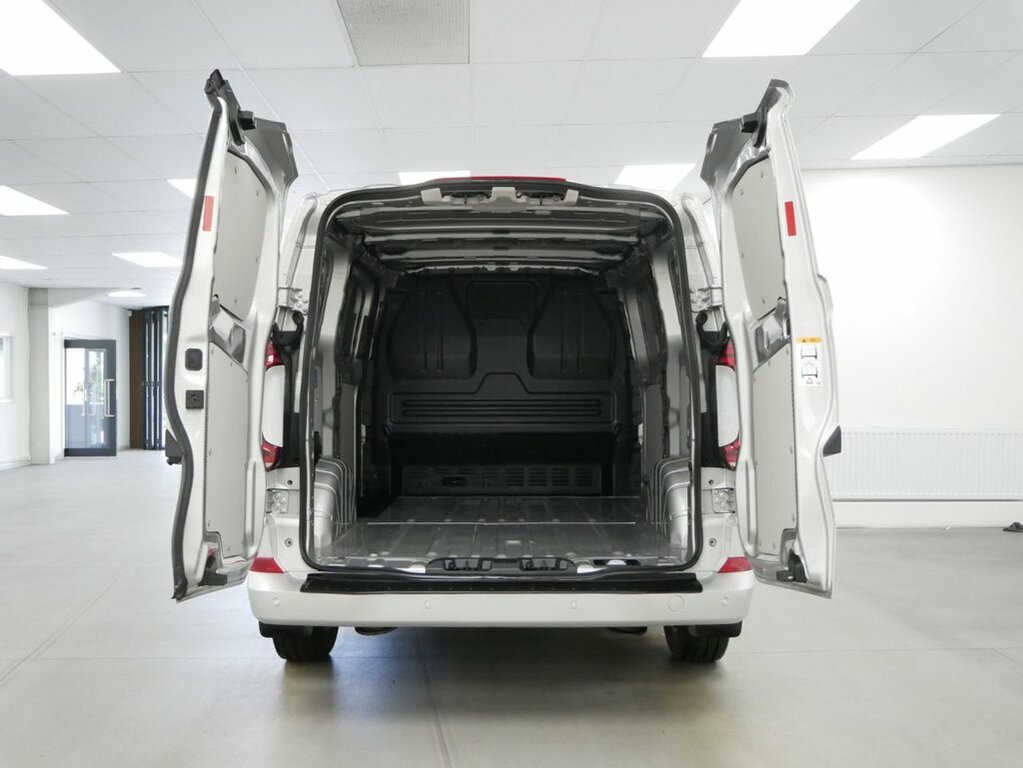 Volkswagen Transporter 2L 2.0 Tdi T28 Commerce Pro Panel Van M Grey #4