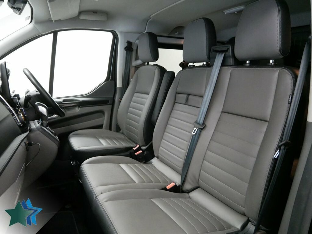 Ford Transit Custom 2L 2.0 320 Ecoblue Limited Crew Van Double Cab VK73JKN Black #5