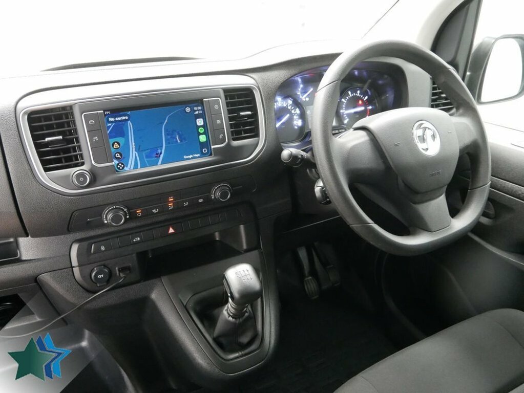 Vauxhall Vivaro 1.5L Turbo D 2900 Prime Panel Van 6Dr Manua DY23OSZ White #2
