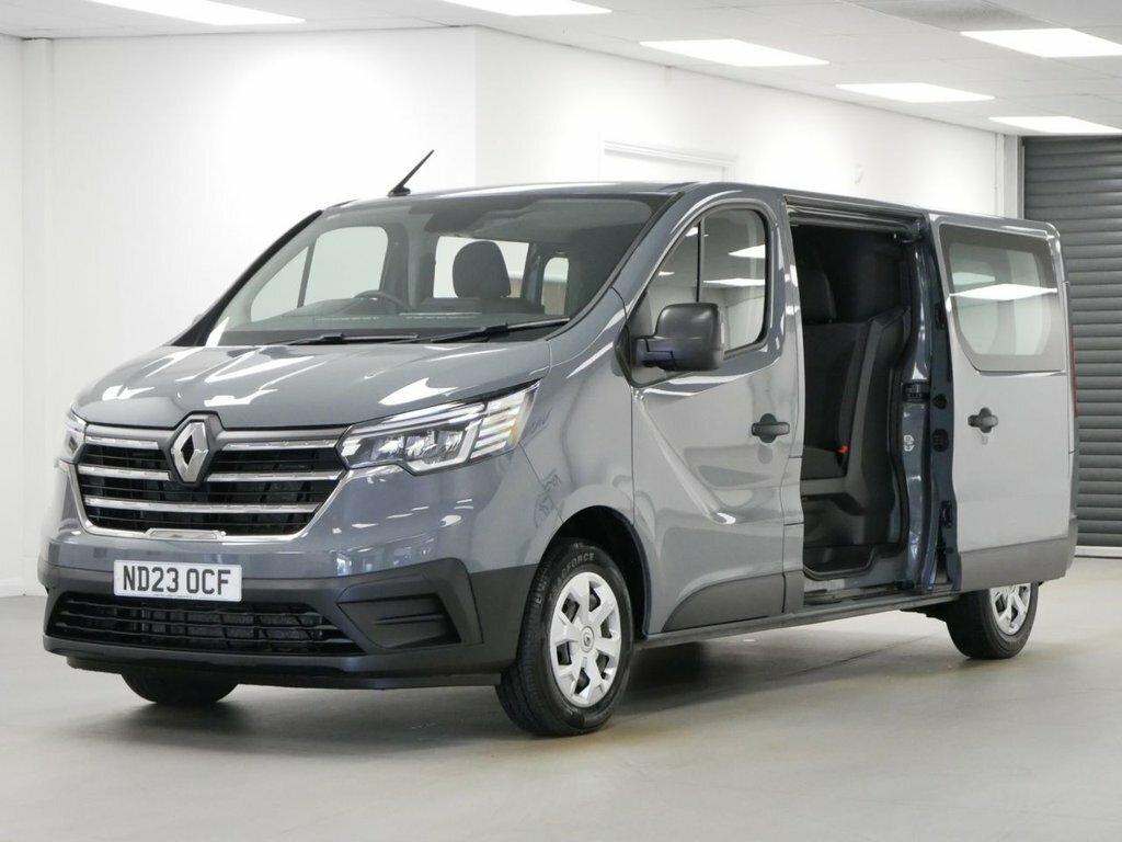 Renault Trafic 2L 2.0 Dci Blue Ll30 Business Crew Van Double Cab Grey