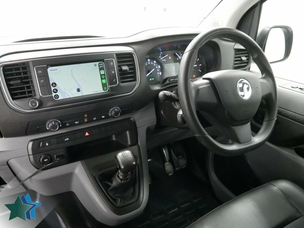 Vauxhall Vivaro 1.5L Turbo D 2900 Dynamic Panel Van 6Dr Man WN71DZO White #5