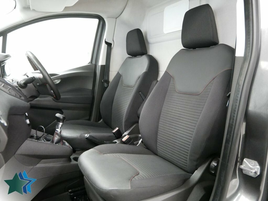 Ford Transit Courier 1.5L Tdci Sport Panel Van L1 Eur GY19ZXF Grey #3