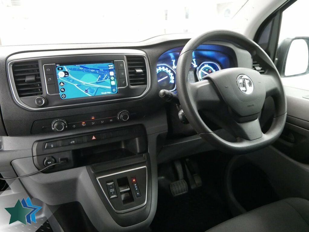Vauxhall Vivaro Mpv BD72OCU Grey #3