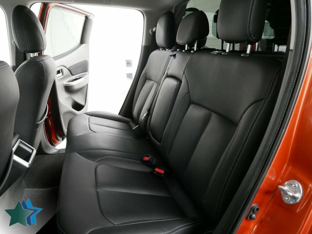 Mitsubishi L200 2.3L 2.2 Di-d Dc Warrior Pickup Double Cab Die Orange #6