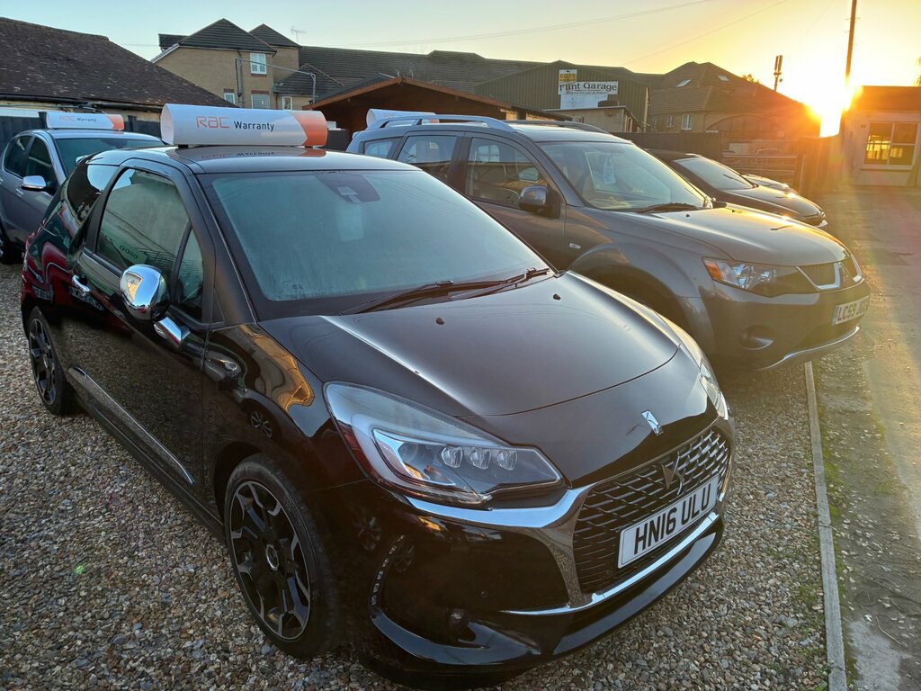 DS DS 3 1.6 Thp Prestige Hatchback Euro Black
