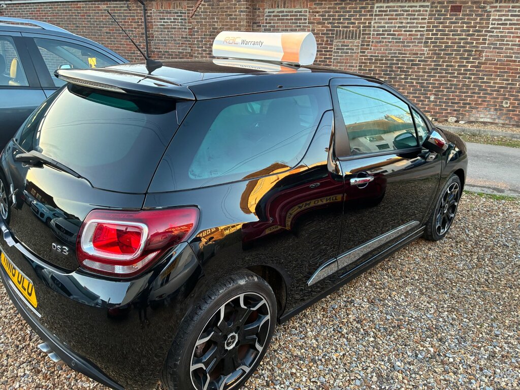 DS DS 3 1.6 Thp Prestige Hatchback Euro HN16ULU Black #2