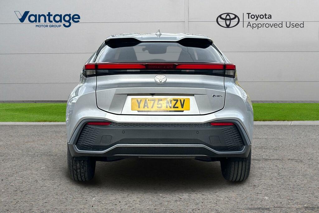 Toyota C-Hr 1.8 Vvt-h Design Cvt Euro 6 Ss YA75NZV Silver #4