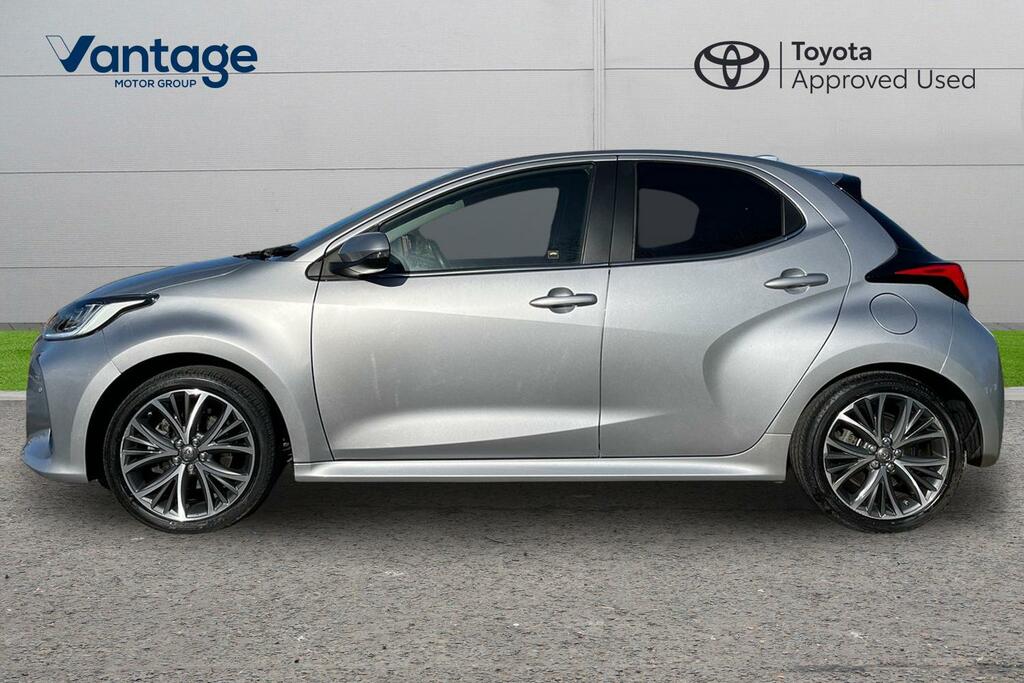 Toyota Yaris 1.5 Vvt-h Excel Hatchback Hybrid E-cvt EF72YNW Silver #6