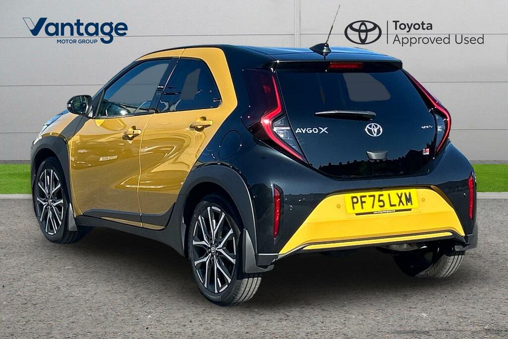 Toyota Aygo X 1.5H Gr Sport Cvt Euro 6 Ss Yellow #4