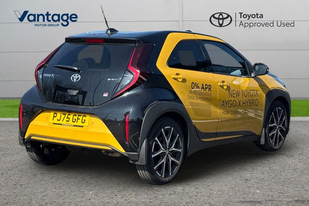 Toyota Aygo X 1.5H Gr Sport Cvt Euro 6 Ss PJ75GFG Yellow #2