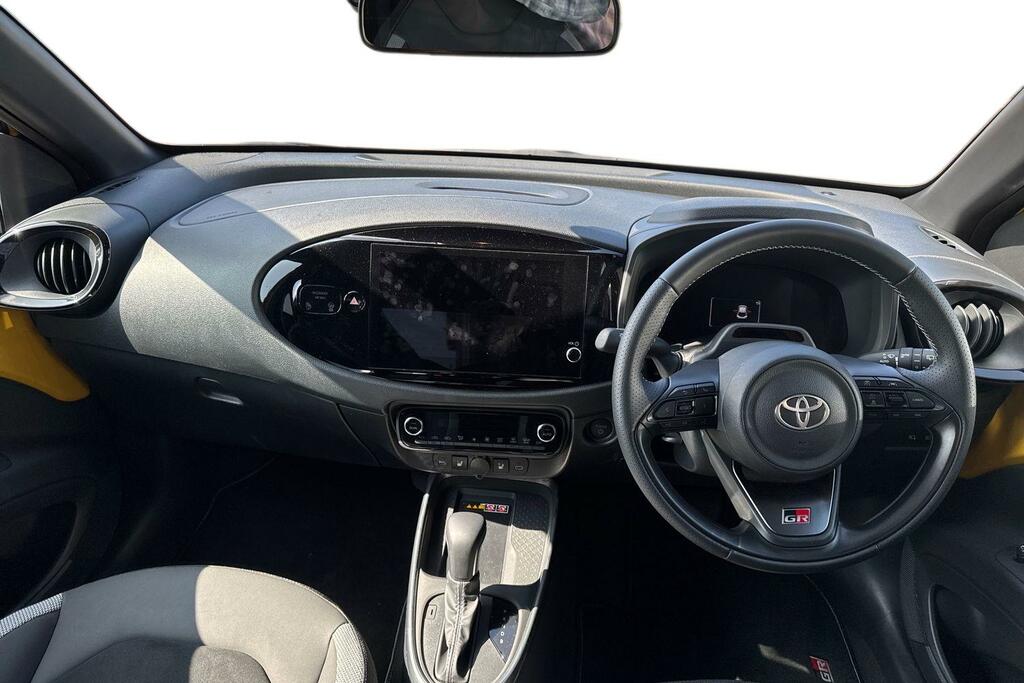 Toyota Aygo X 1.5H Gr Sport Cvt Euro 6 Ss PJ75GFG Yellow #6