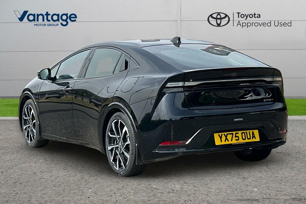 Toyota Prius 2.0 13.6Kwh Excel Cvt Euro 6 Ss YX75OUA Black #4