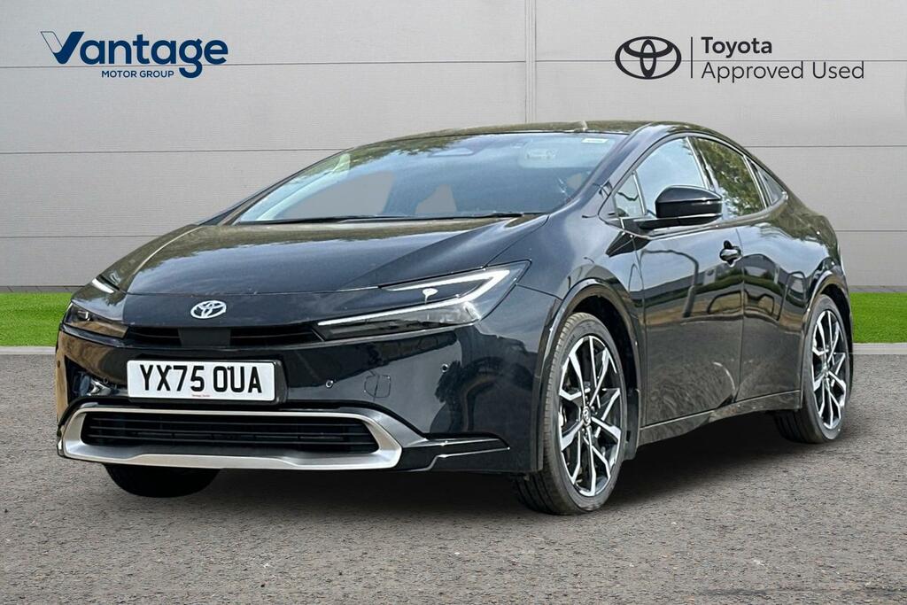 Toyota Prius 2.0 13.6Kwh Excel Cvt Euro 6 Ss YX75OUA Black #3